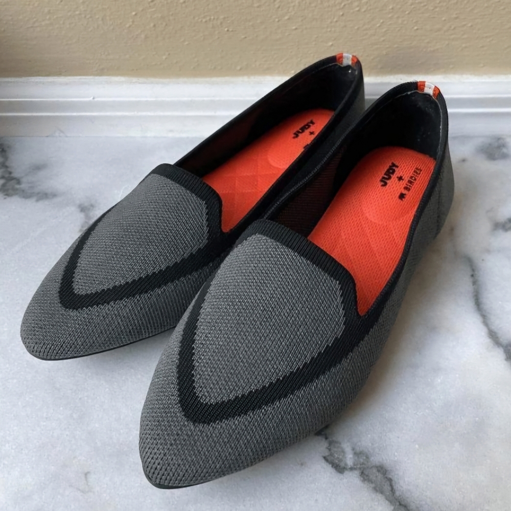 Judy + Birdies The Blackbird Pointed Flat in Heather Gray Women's Size 5